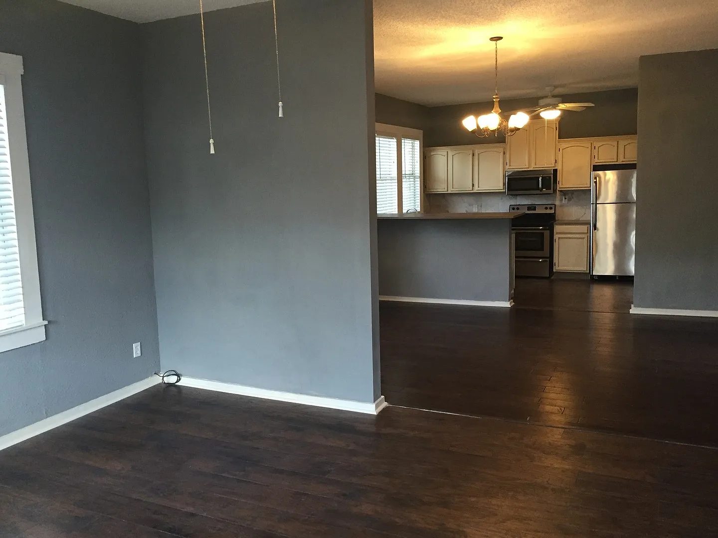 West Tampa Bungalow - Near UT & Downtown — Photo 3