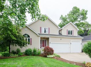 1545 N Harrison St, Algonquin, IL 60102