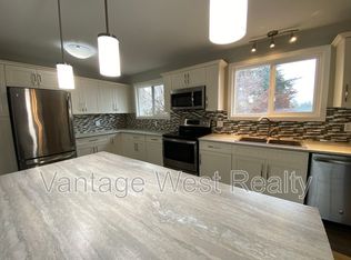 3517 Webber Rd, West Kelowna, BC V4T1H9