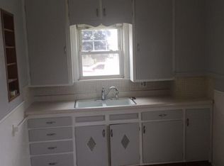 10402 McCracken Blvd, Garfield Heights, OH 44125