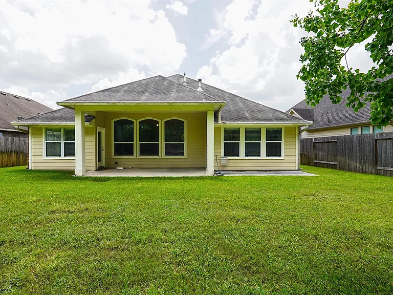 28038 Emma Gardens Ln — Photo 29
