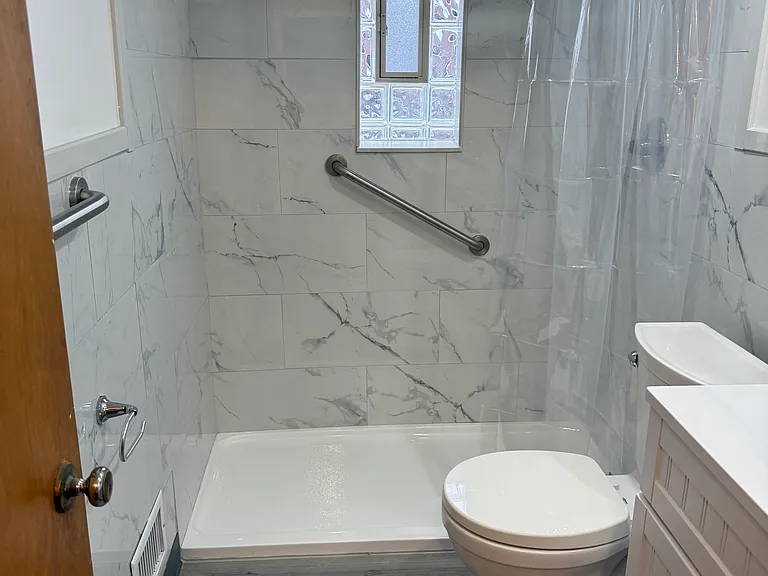1064 Anderson Ferry Rd #2 — Photo 15