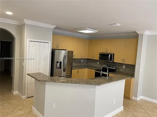 15431 SW 39th Ter #15431 Photo 1