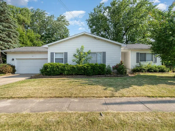 112 Macomber Ave, Auburn, MI 48611