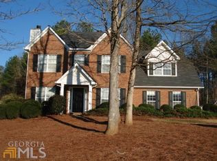 125 Applewood Way, Fayetteville, GA