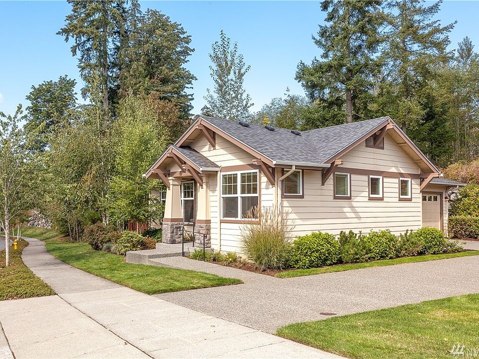 2nd image of 13592 Adair Creek Way NE