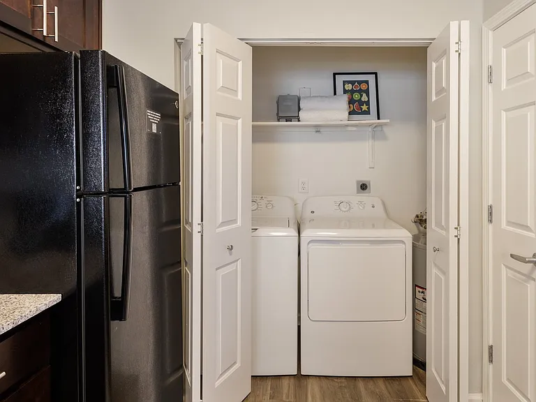 Fieldstone at Glenwood Crossing — Photo 10