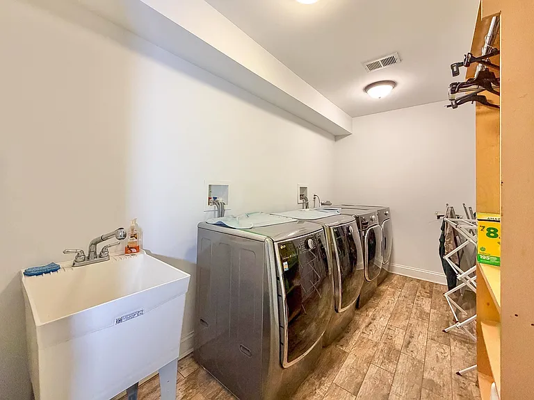 20 Franklin Ave — Photo 14