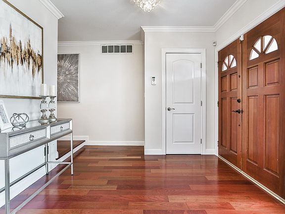 2nd image of 4087 Keith Dr