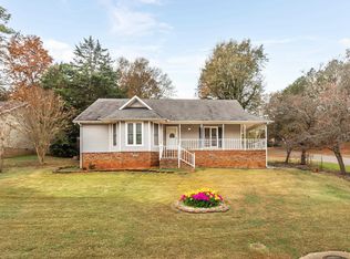 1110 Berkshire Dr, Anniston, AL 36207