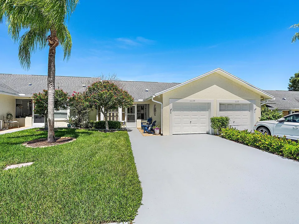 11139 SE Sea Pines Cir