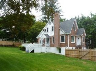 25 Tighe Rd, Yorktown Heights, NY 10598