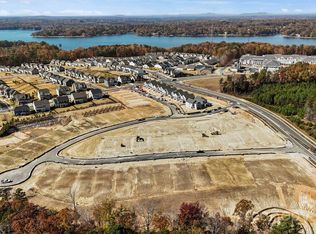 16031 River Tree Ln, Charlotte, NC 28278