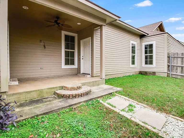 130 Brightwood Dr — Photo 13