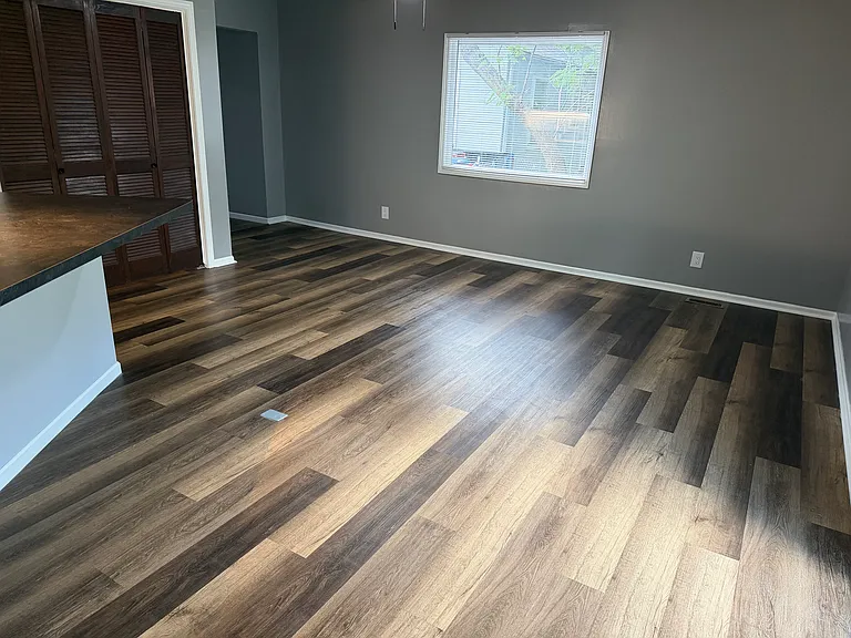 840 S Broadview Ave — Photo 5