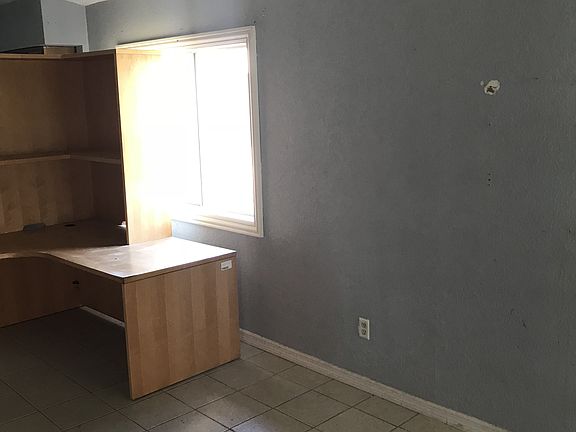 2nd image of 1318 La Mirada Ct