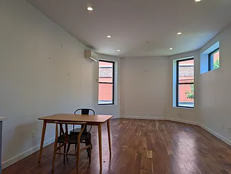 1261 Pacific Street, #3R