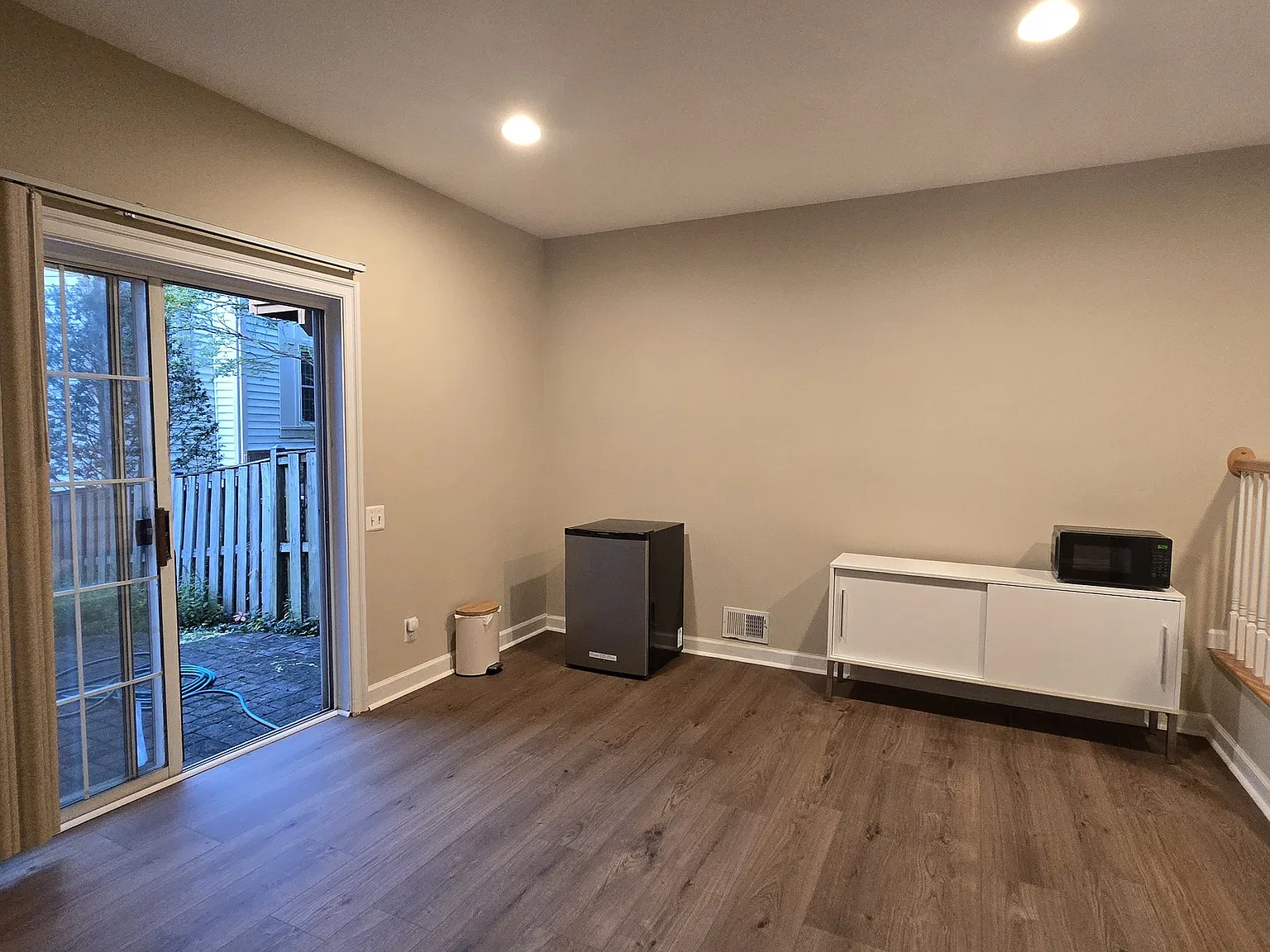 1 bed, 2985 sqft, $1,600 — Photo 3