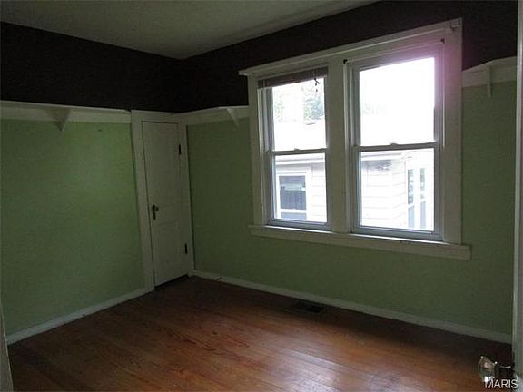 5th image of 7737 Genesta St