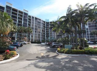 200 Leslie Dr APT 205, Hallandale Beach, FL 33009