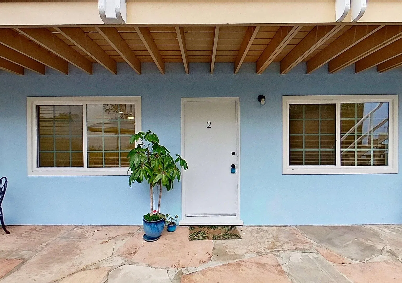 510 Glenneyre St — Photo 2