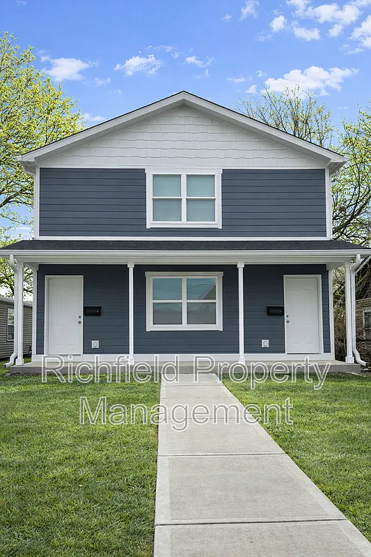 3 bed, 2.0 bath, 1350 sqft, $1,500 — Photo 1