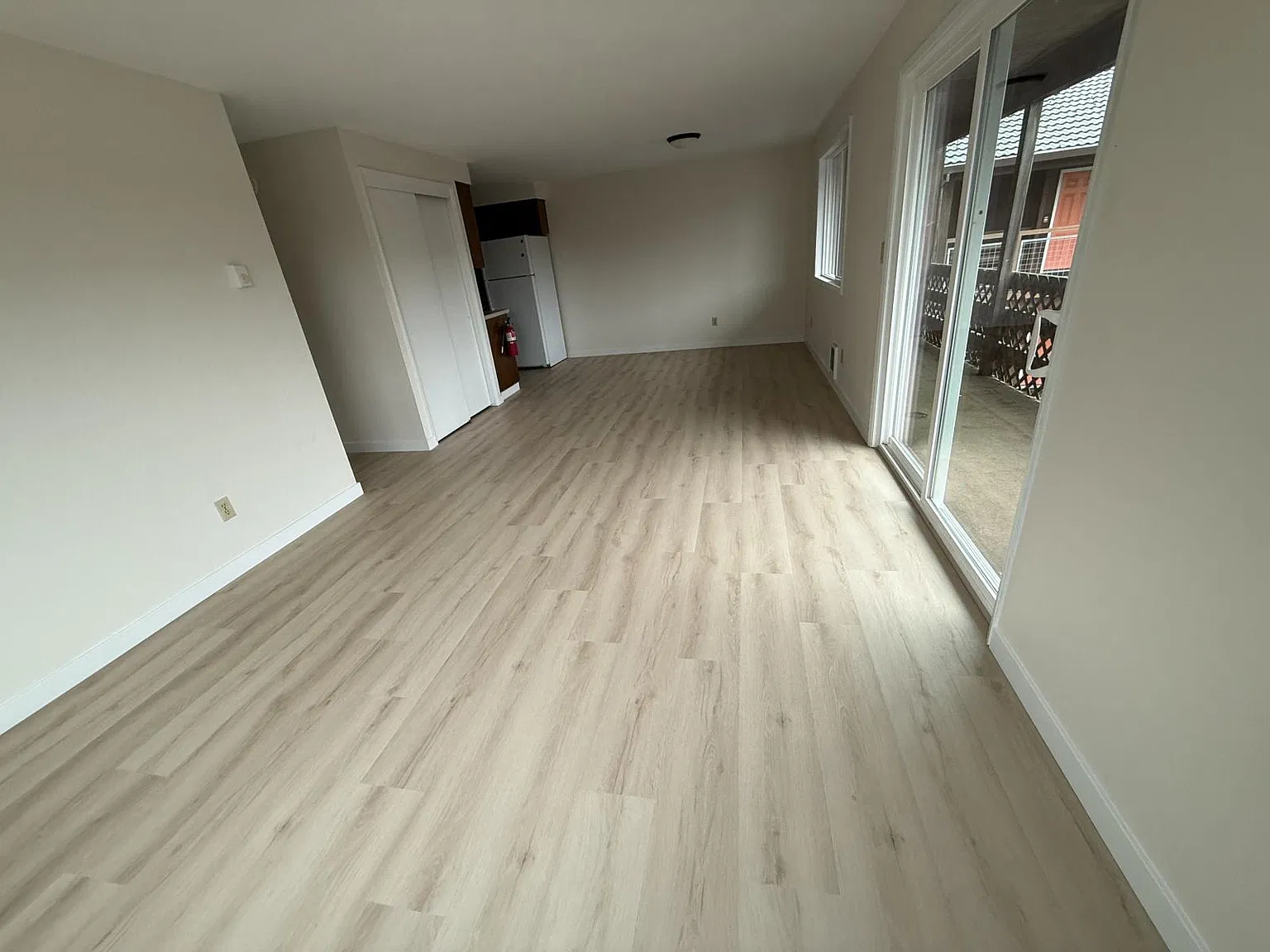 2 bed, 1.5 bath, 800 sqft, $1,500 — Photo 1