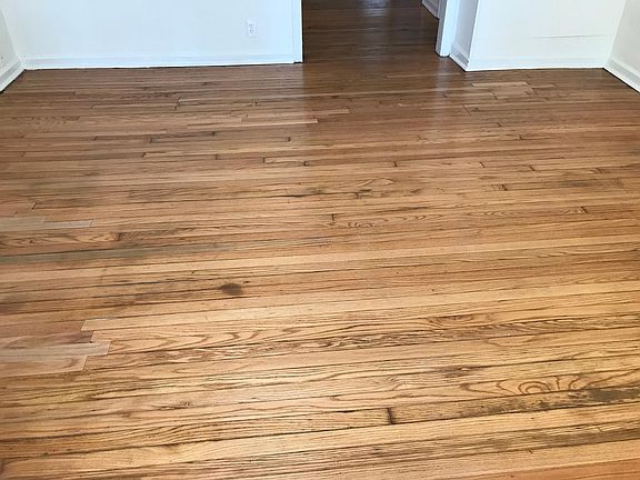 4th image of 3446 E 8th St APT 1