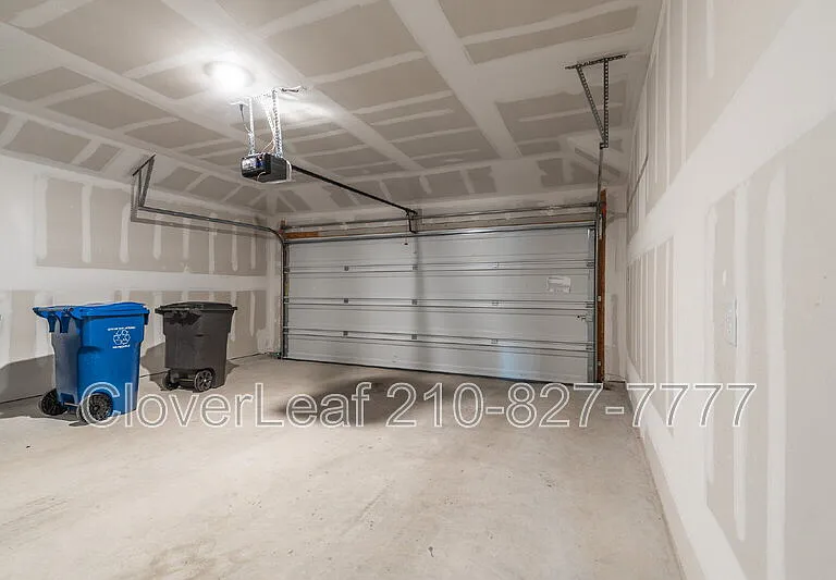 706 Red Field Way — Photo 28