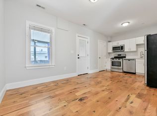 155 Chelsea St APT 2, Boston, MA 02128