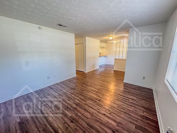 5th image of 4448 Jade Dr E