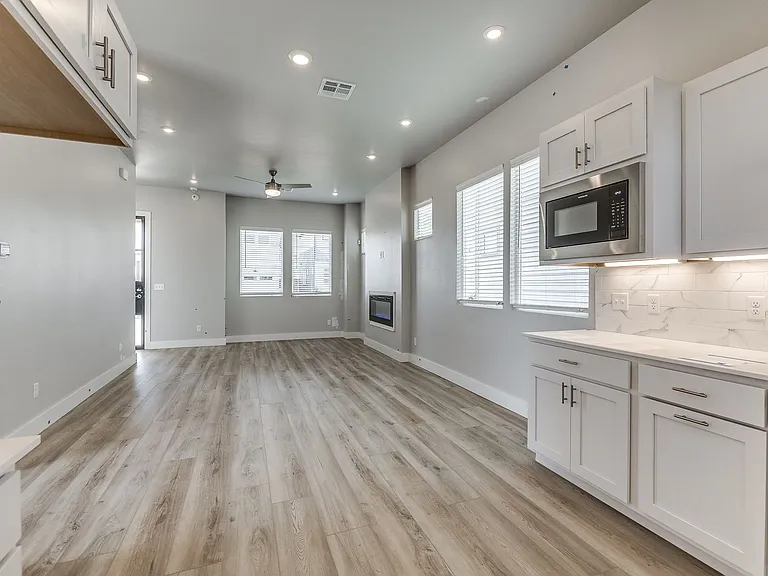 2523 NW 132nd Pl — Photo 15