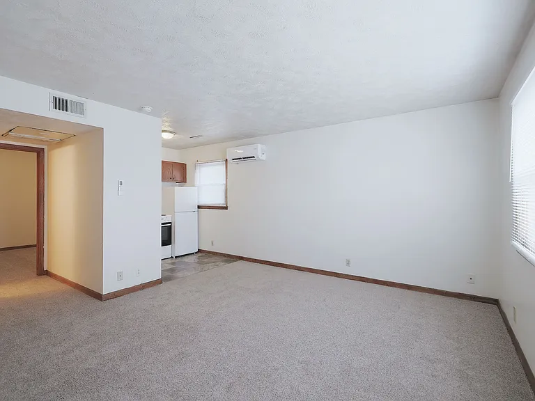 1341 E St #3 — Photo 5
