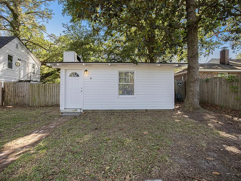 1131 Leesville St #D — Photo 20