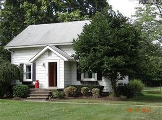 40238 Banks Rd, Grafton, OH 44044