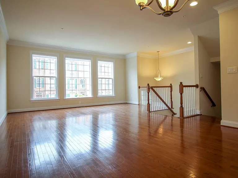 8070 Criaza Branch Ct — Photo 5