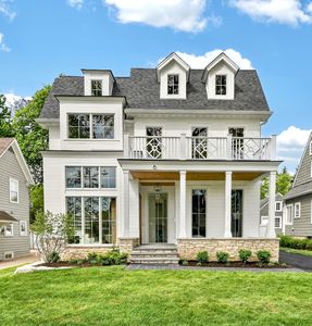 6 S Elm St, Hinsdale, IL, 60521