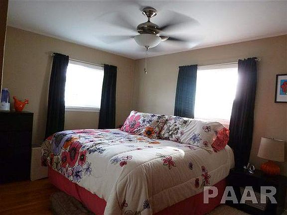 5th image of 716 W Teton Dr