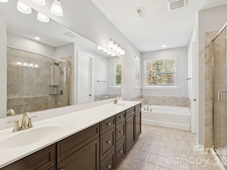 15311 Red Canoe Way — Photo 32