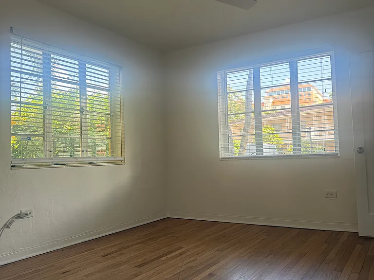 23 Majorca Ave #1 — Photo 6