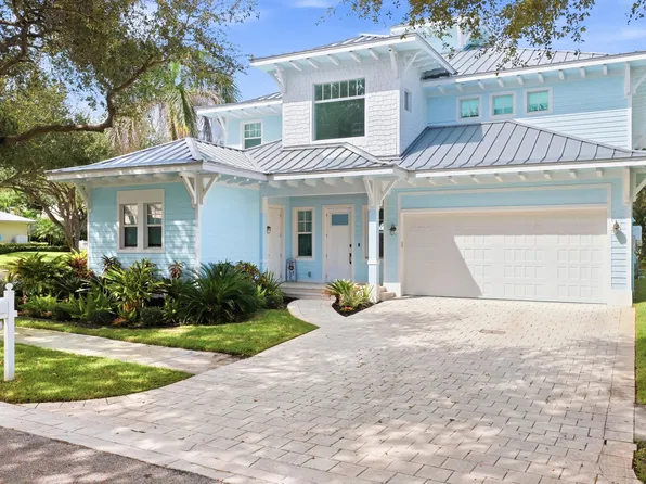 136 INTRACOASTAL Circle, Tequesta, FL 33469