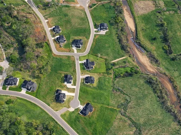 2701 NE Waterfall Ave #22a & 22b, Bentonville, AR 72713