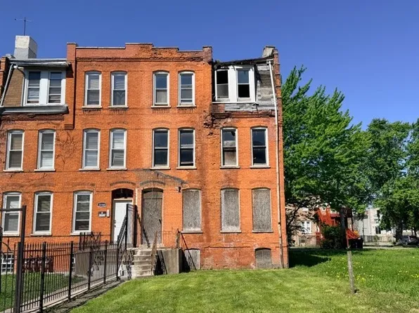 10506 S Maryland Ave, Chicago, IL 60628