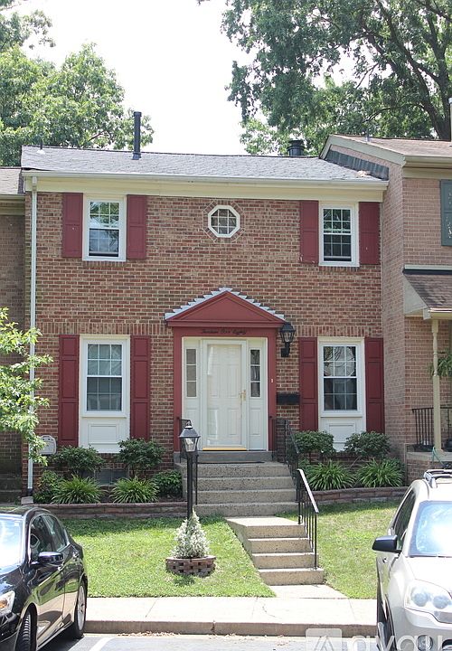 1st image of 13180 Putnam Cir #13180