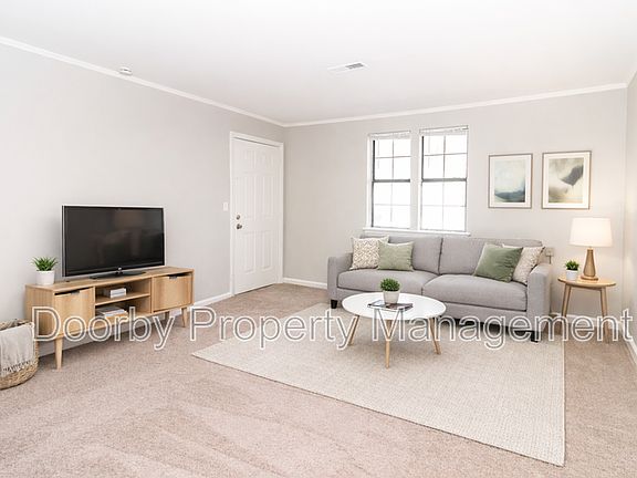 4th image of 3302 Pinewood Ave APT 4