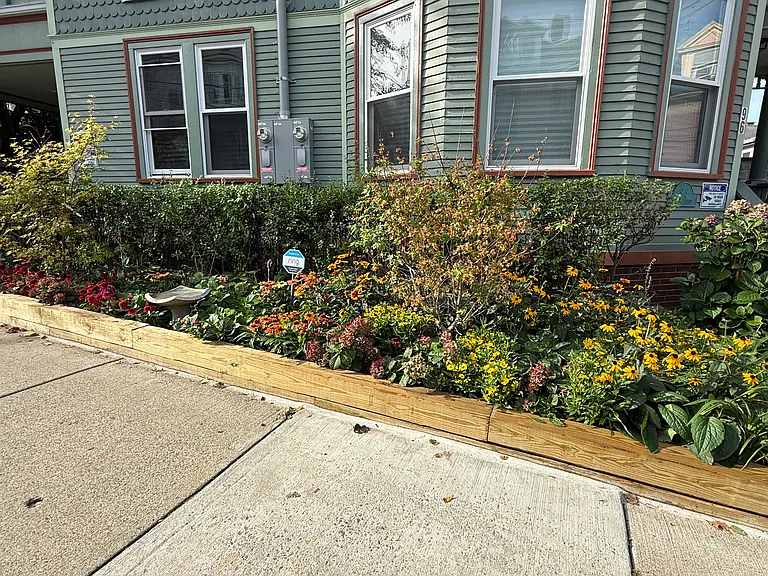 96 Munroe St #3 — Photo 45