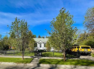 430 S 8th St, Livingston, MT 59047