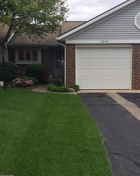 1st image of 2606 Falcon Pointe Dr NW