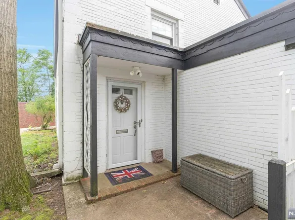 6 Jerome Pl APT 7, Montclair, NJ 07043