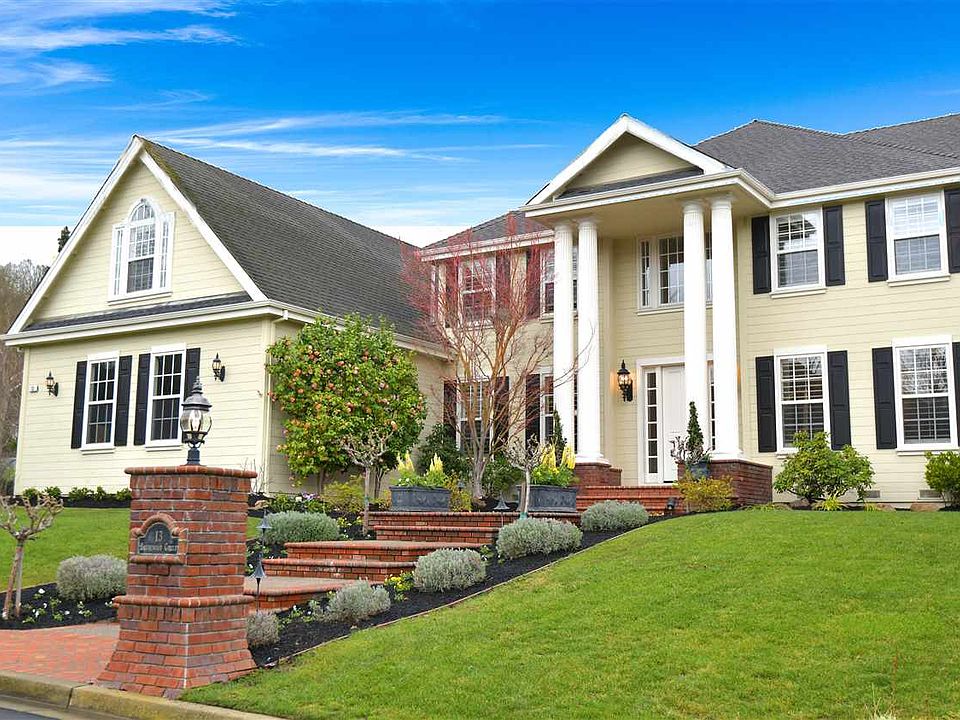 1st image of 13 Brightwood Cir